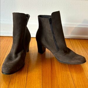 Arche Dark Brown Heeled Boots